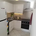 بيت ضيافة Zohil 3*